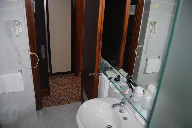 Hotel River Palace Terracina Exterior photo