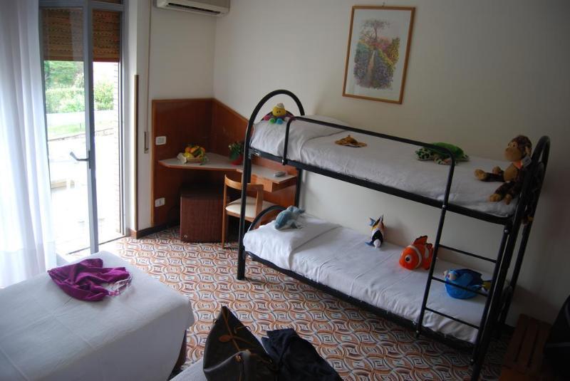 Hotel River Palace Terracina Exterior photo